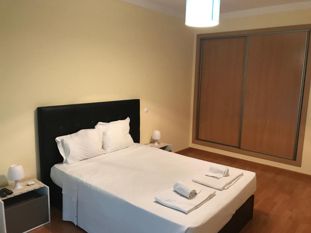 Apartamento T3 Al-Gharb Armacao de Pera Luaran gambar